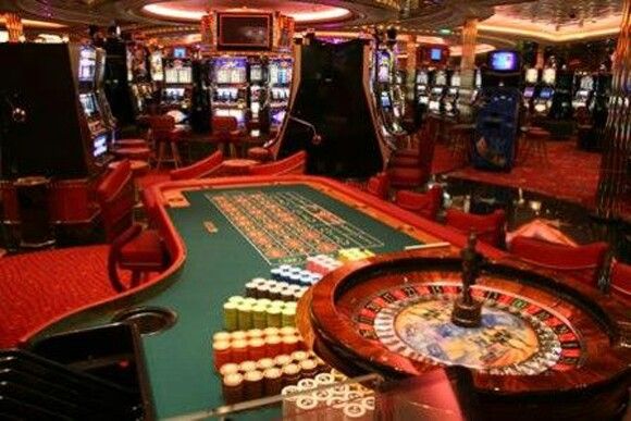 Jackpot Gems کیسینو میں لاٹری گیمز میں حصہ لیں۔